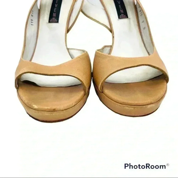 Steven by Steve Madden Brown Slingback Heels - Picture 3 of 9